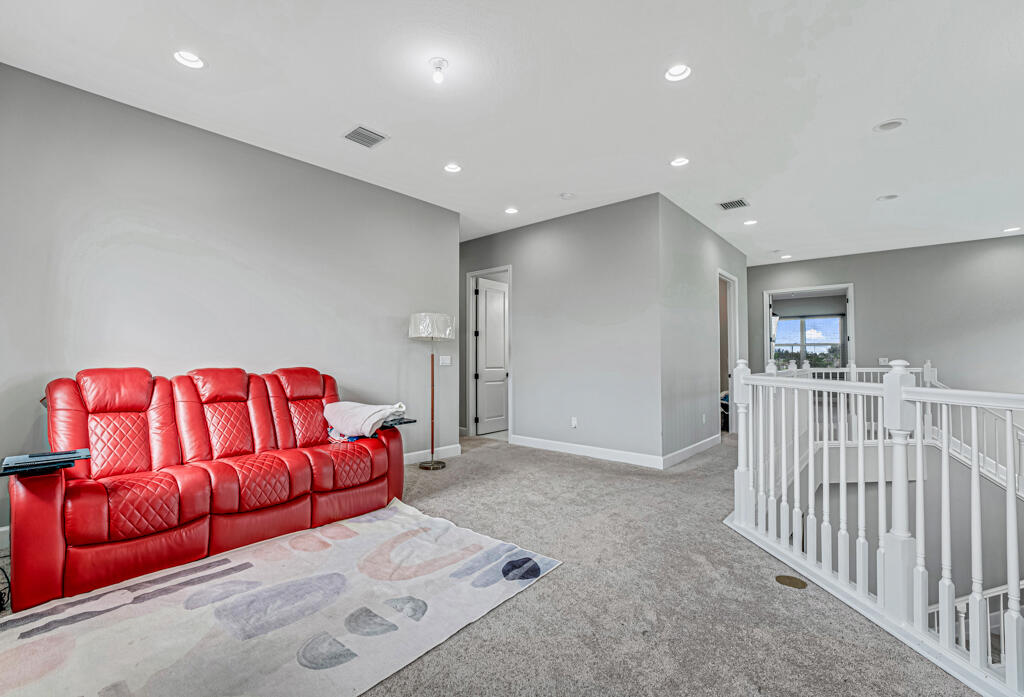 5482 Macoon Way