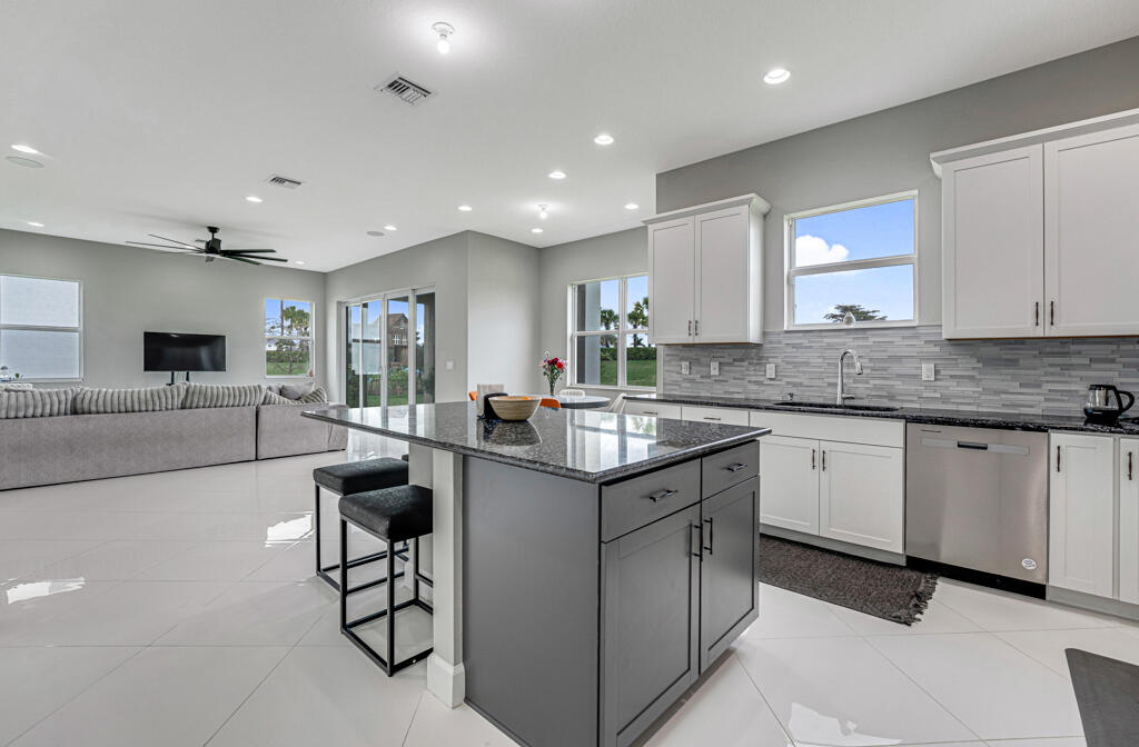 5482 Macoon Way