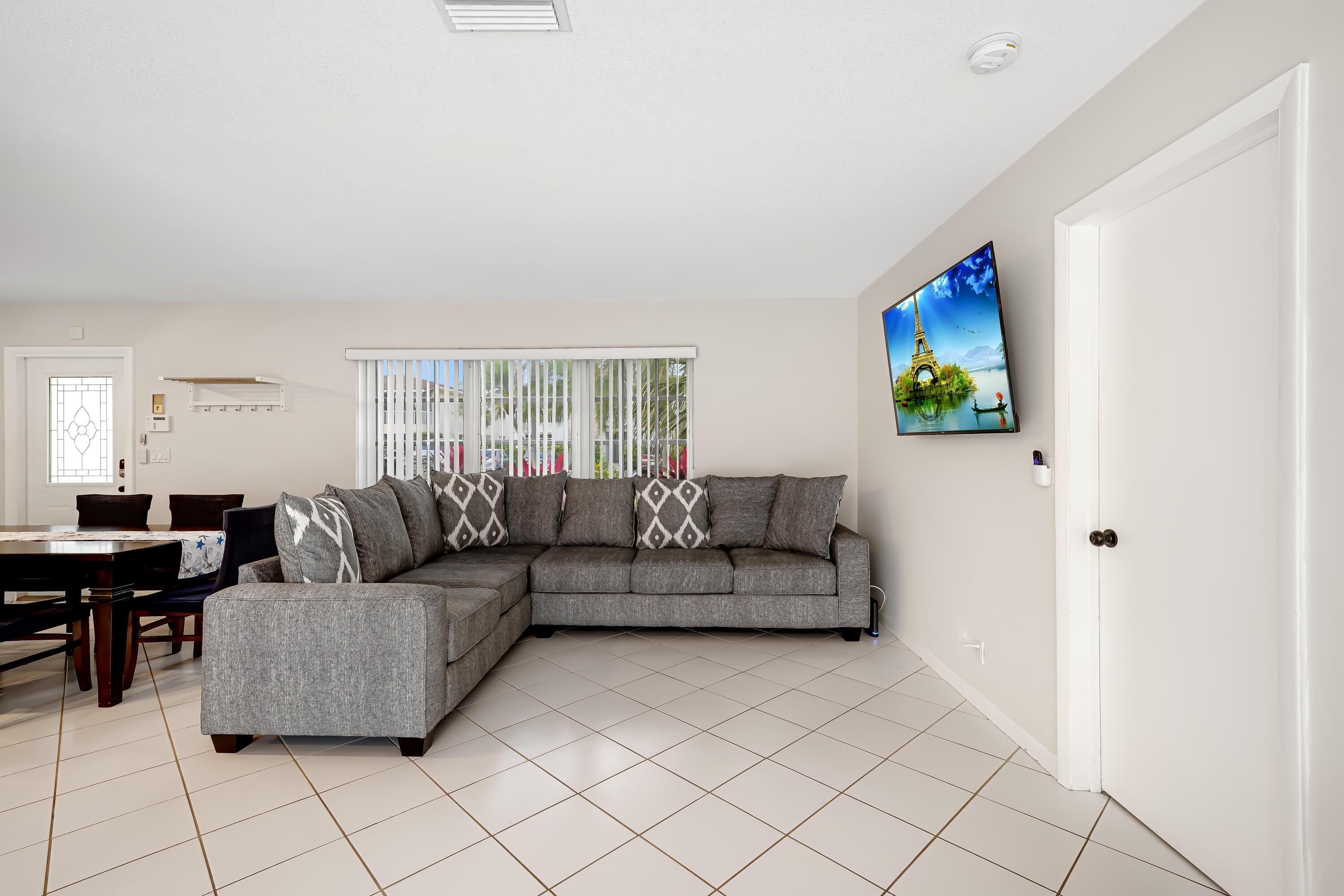 2102 NE 68th Street