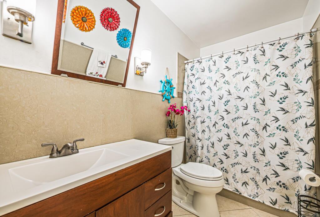 1242 Wyndcliff Drive