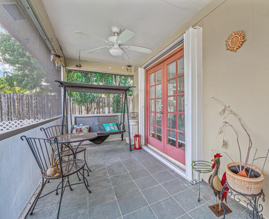 1242 Wyndcliff Drive