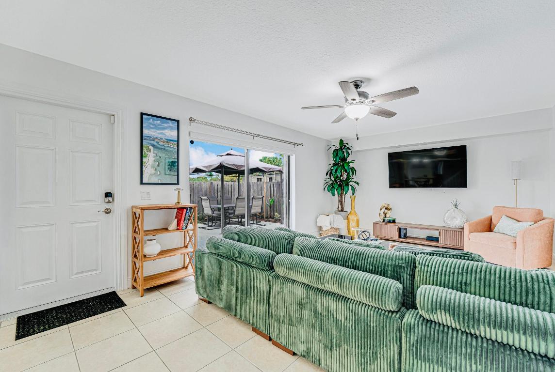 2439 24th Way, West Palm Beach