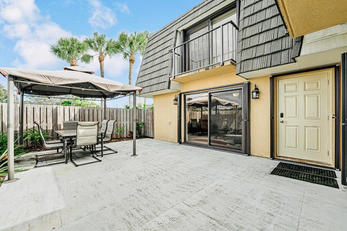 2439 24th Way, West Palm Beach