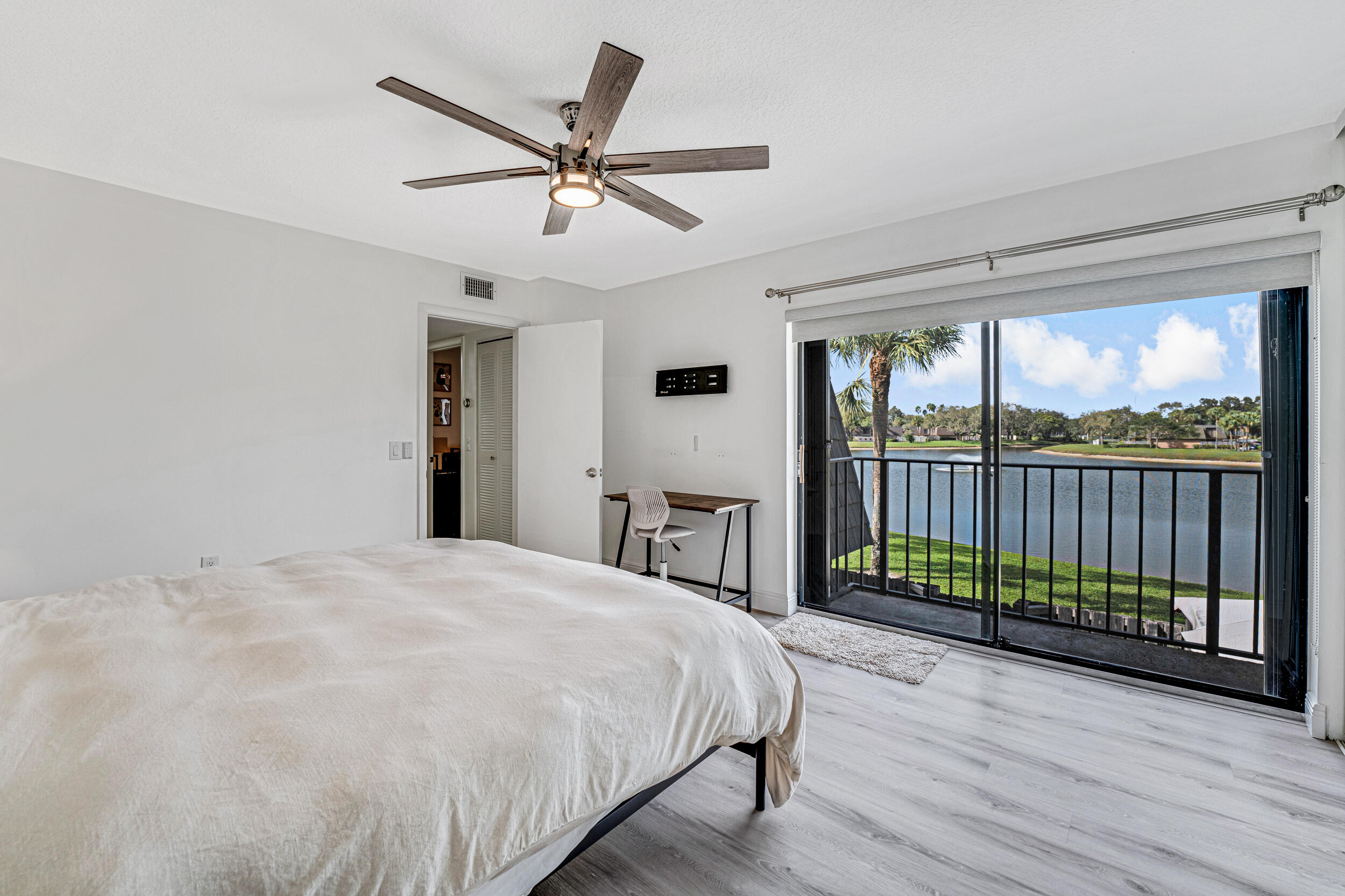 2439 24th Way, West Palm Beach