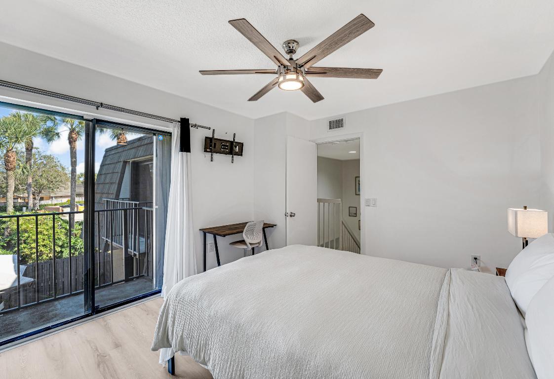 2439 24th Way, West Palm Beach