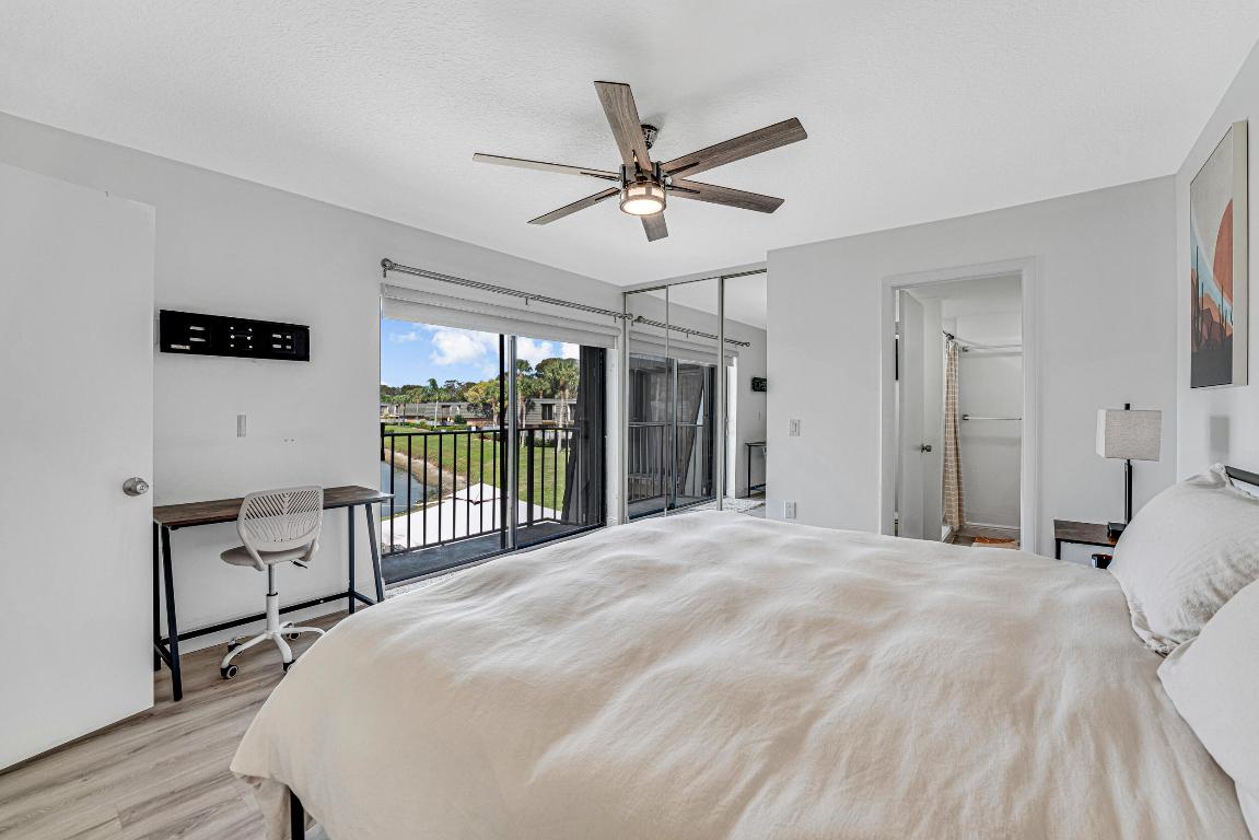 2439 24th Way, West Palm Beach