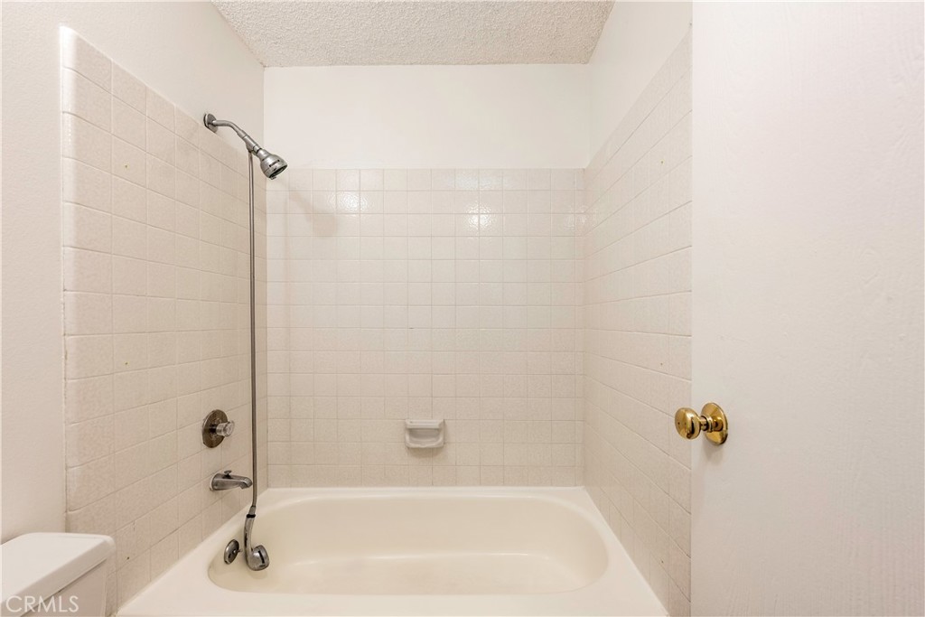 1750 E Ocean Boulevard 201
