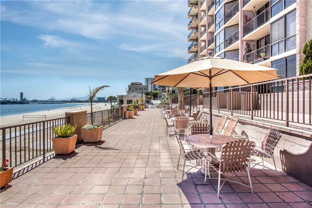 1750 E Ocean Boulevard 201