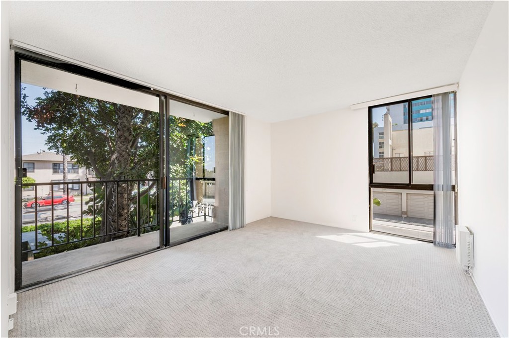 1750 E Ocean Boulevard 201