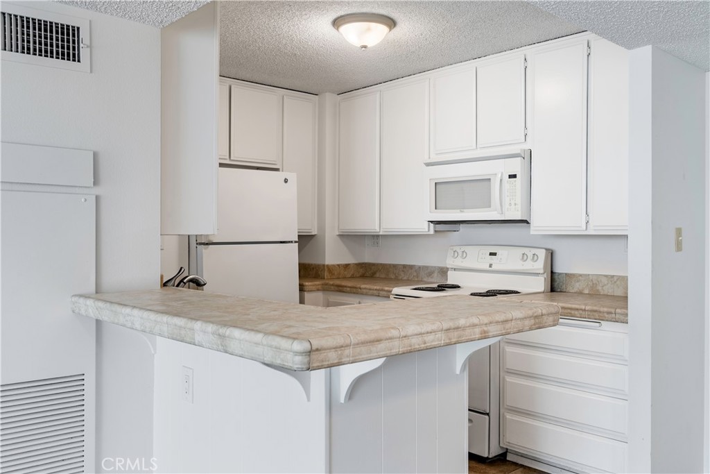 1750 E Ocean Boulevard 201
