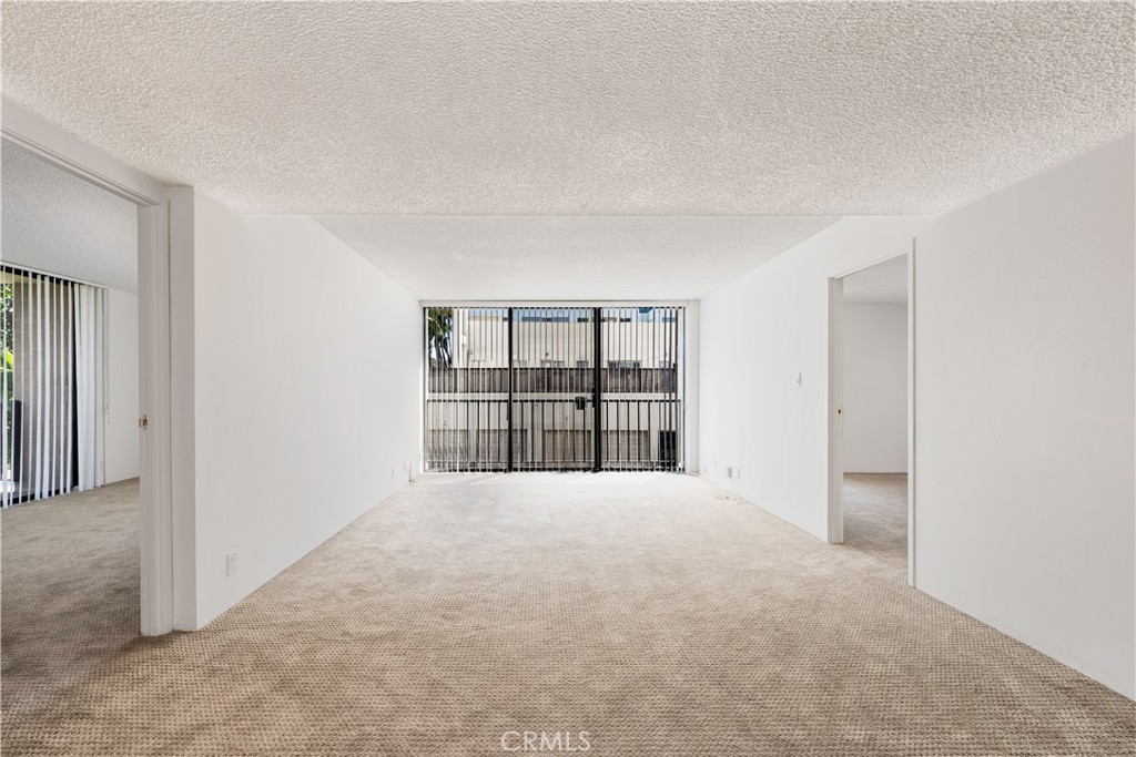1750 E Ocean Boulevard 201