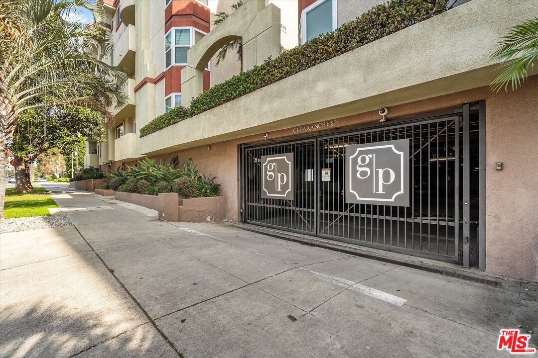 620 S Gramercy Pl Unit: 131