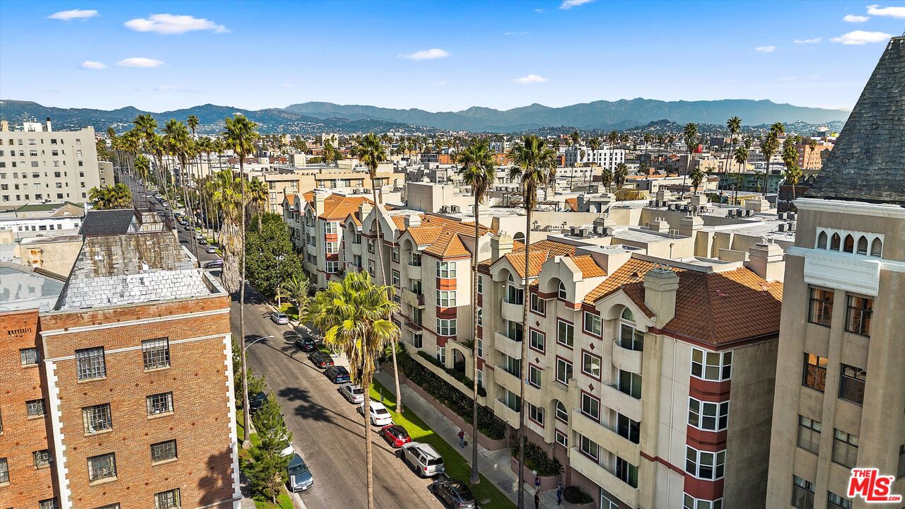 620 S Gramercy Pl Unit: 131