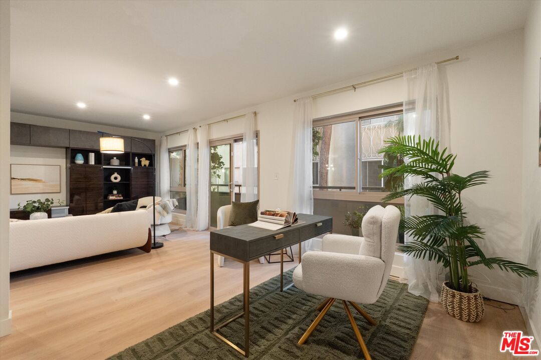 6001 Canterbury Dr Unit: 110