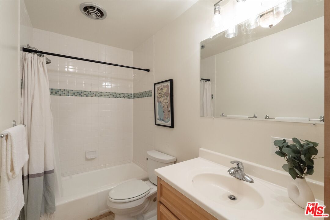 6001 Canterbury Dr Unit: 110