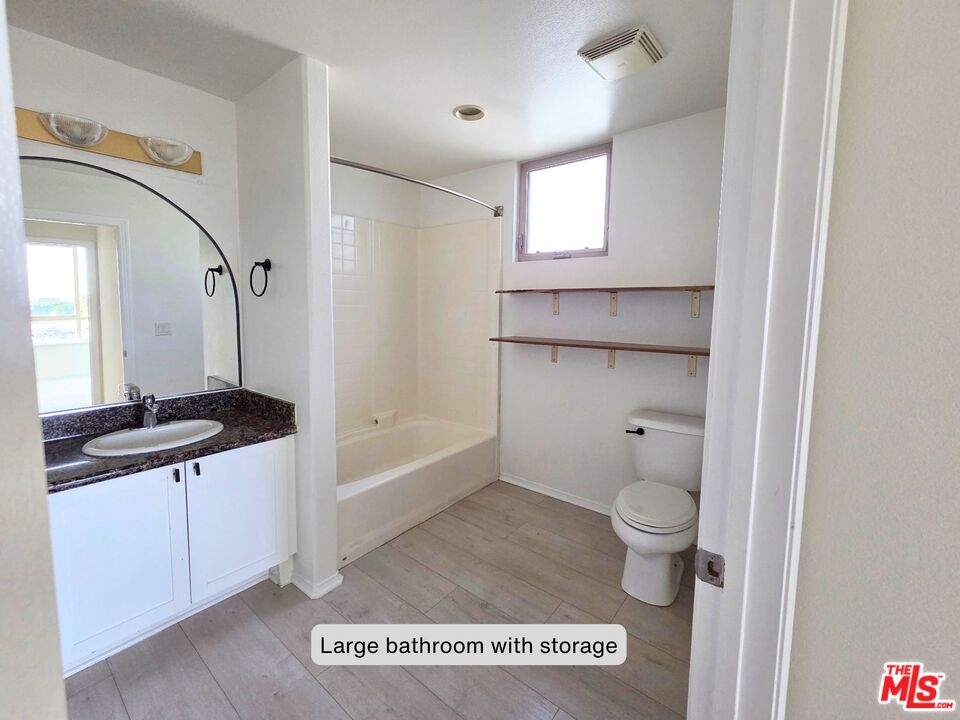 100 S Alameda St Unit: 455