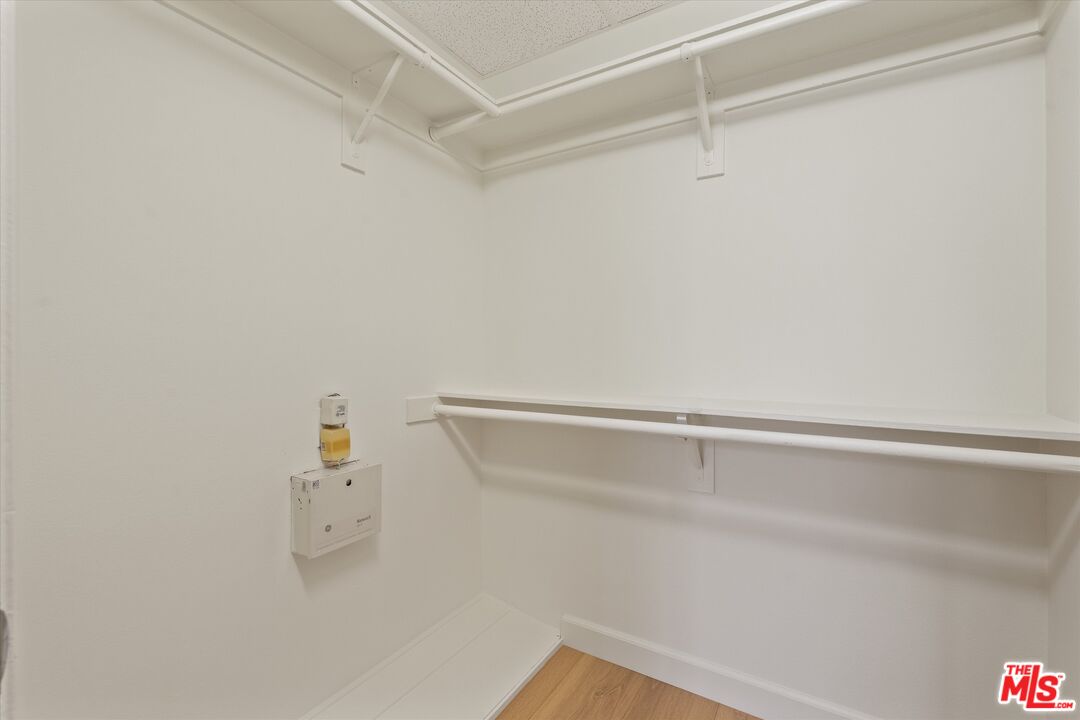 620 S Gramercy Pl Unit: 122