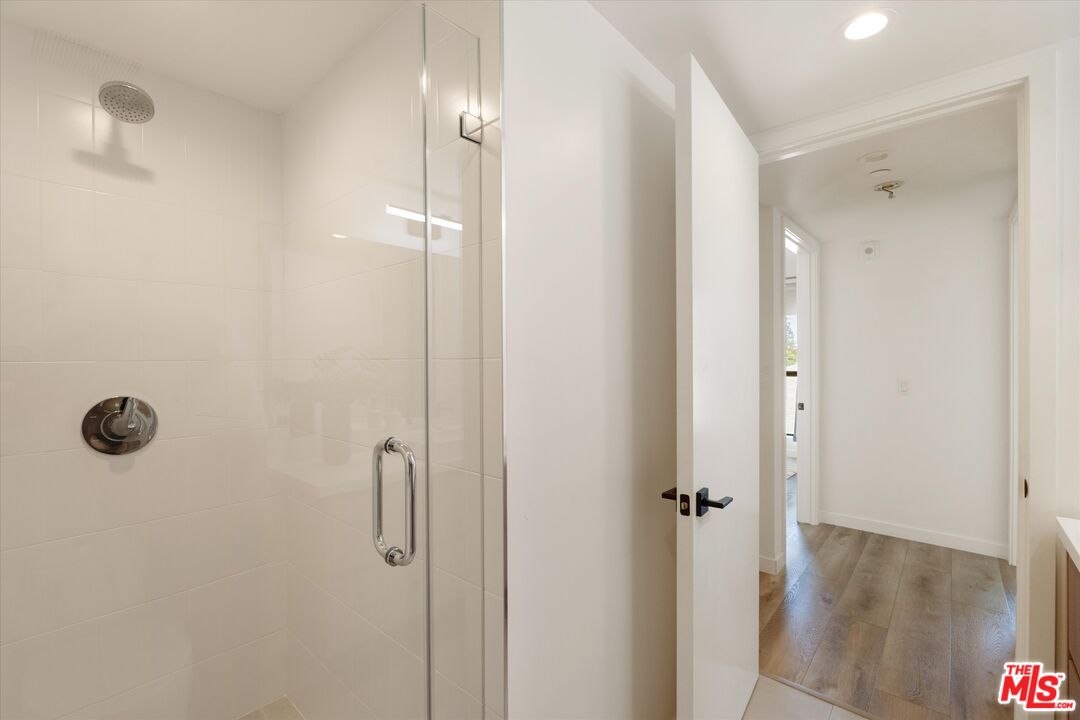 3961 Tilden Ave Unit: 3