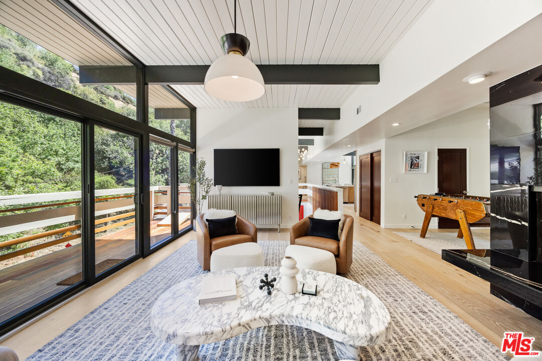 3905 Pacheco Dr