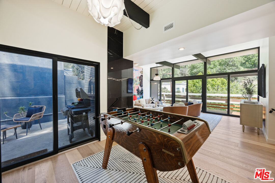 3905 Pacheco Dr