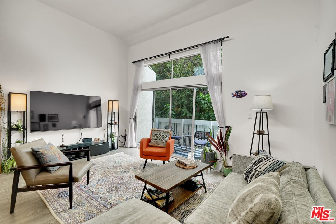 5700 Etiwanda Ave Unit: 278
