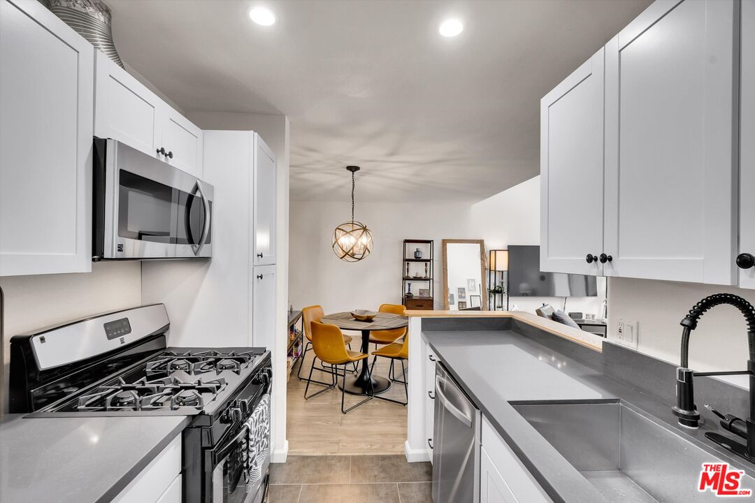 5700 Etiwanda Ave Unit: 278