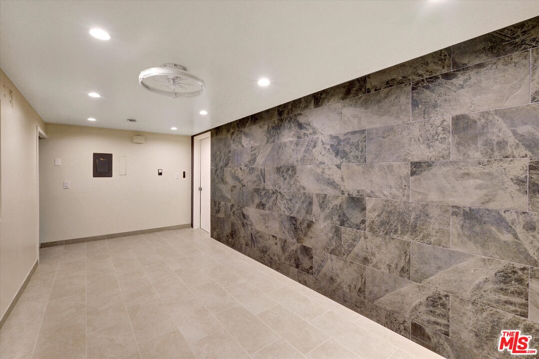 9634 VIA RIMINI Unit: 118