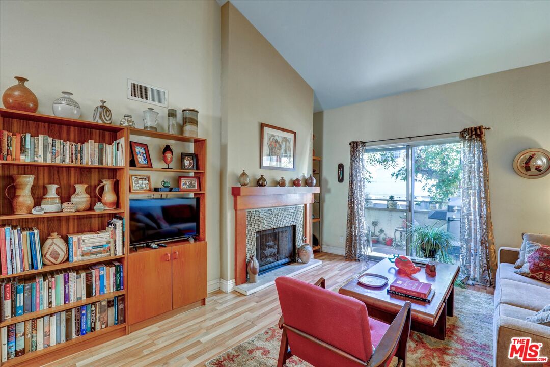 645 Chestnut Ave Unit: 315