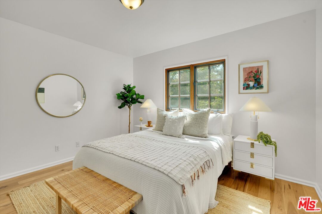 4300 Laurelgrove Ave