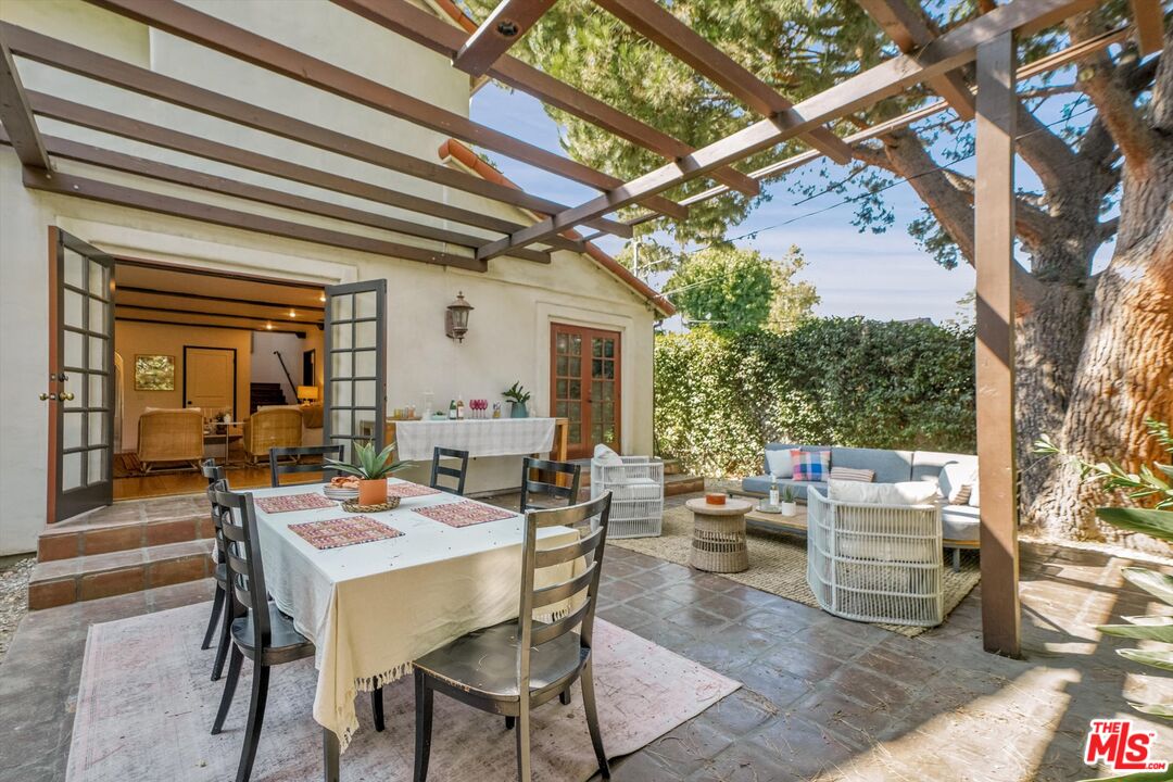 4300 Laurelgrove Ave