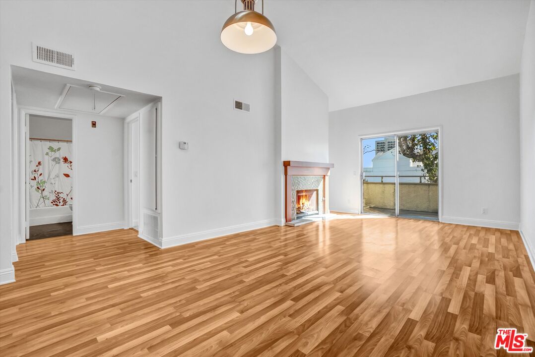 645 Chestnut Ave Unit: 316