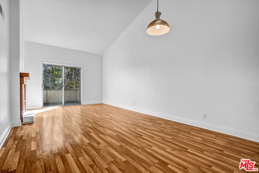 645 Chestnut Ave Unit: 316