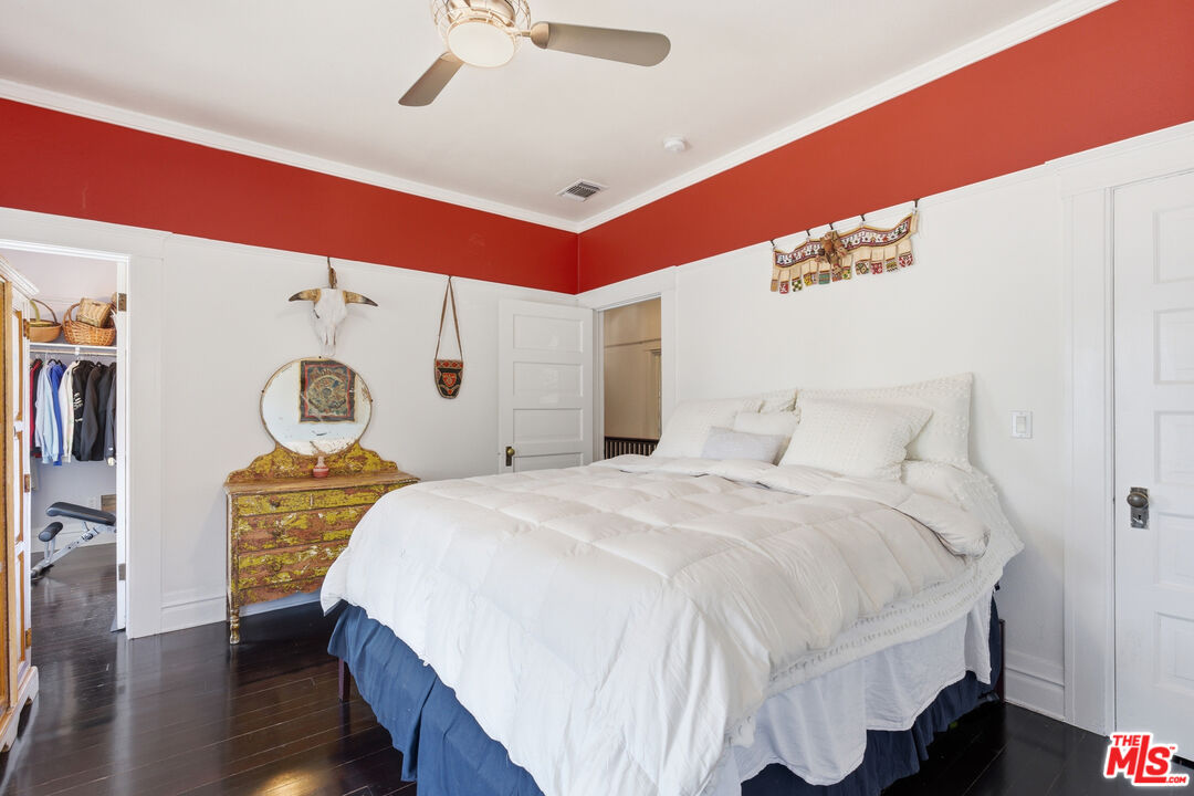 2624 Van Buren Pl