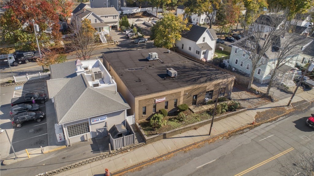 258-260 Main St