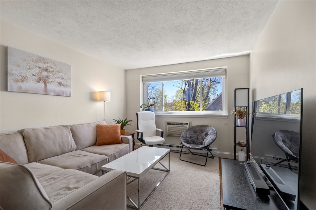 326 Broadway # 17