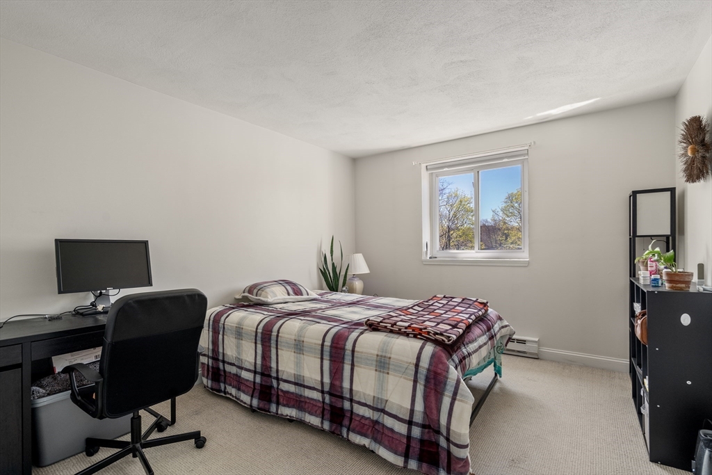 326 Broadway # 17