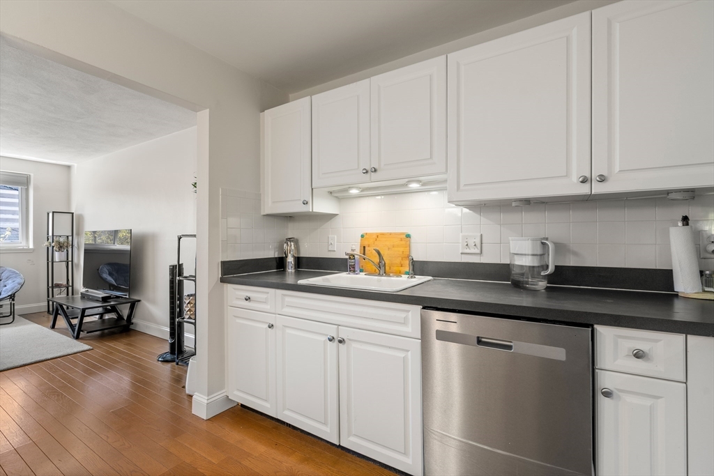 326 Broadway # 17