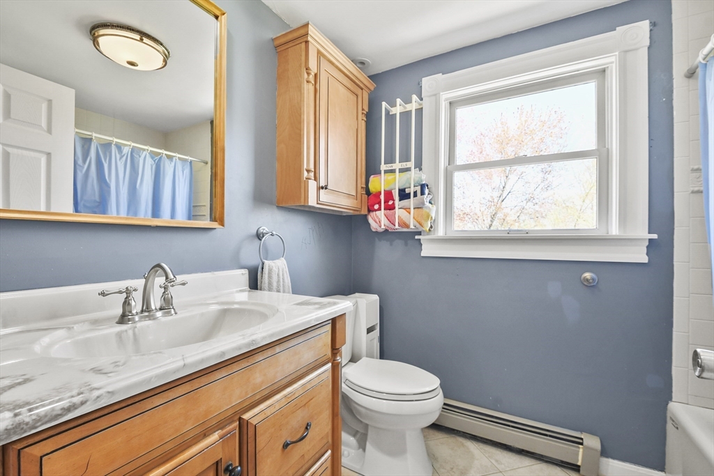 48 Francis Wyman Rd