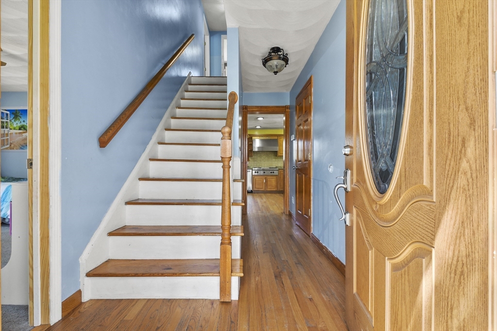 48 Francis Wyman Rd
