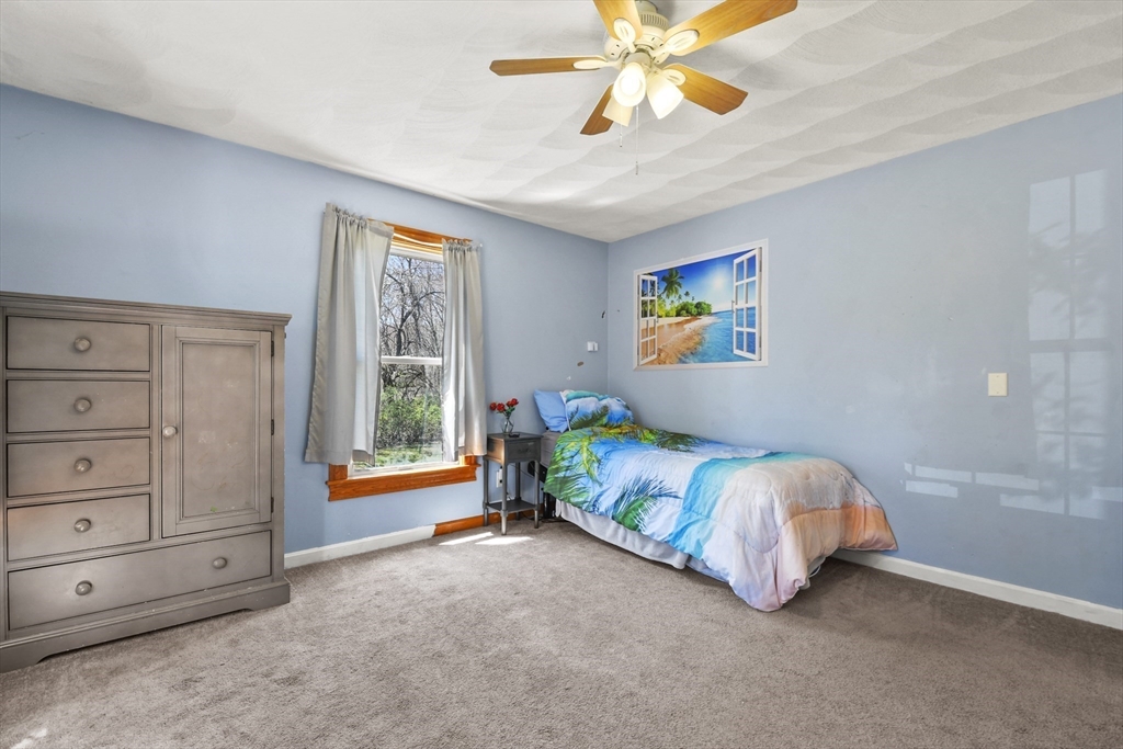 48 Francis Wyman Rd