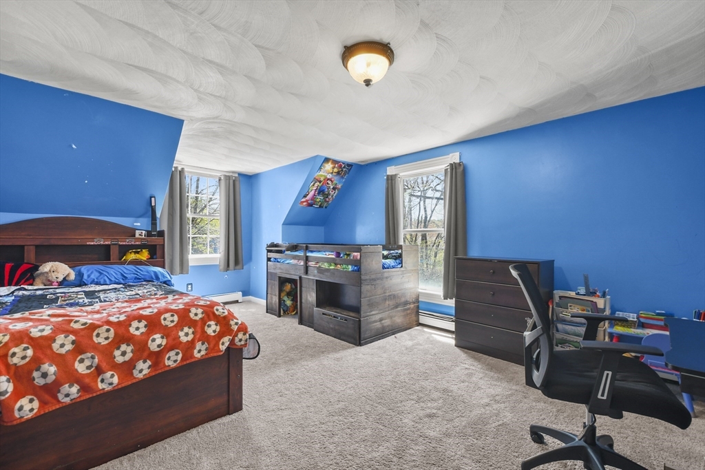 48 Francis Wyman Rd