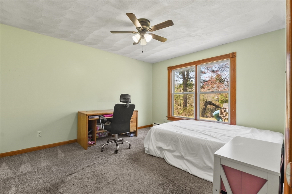 48 Francis Wyman Rd