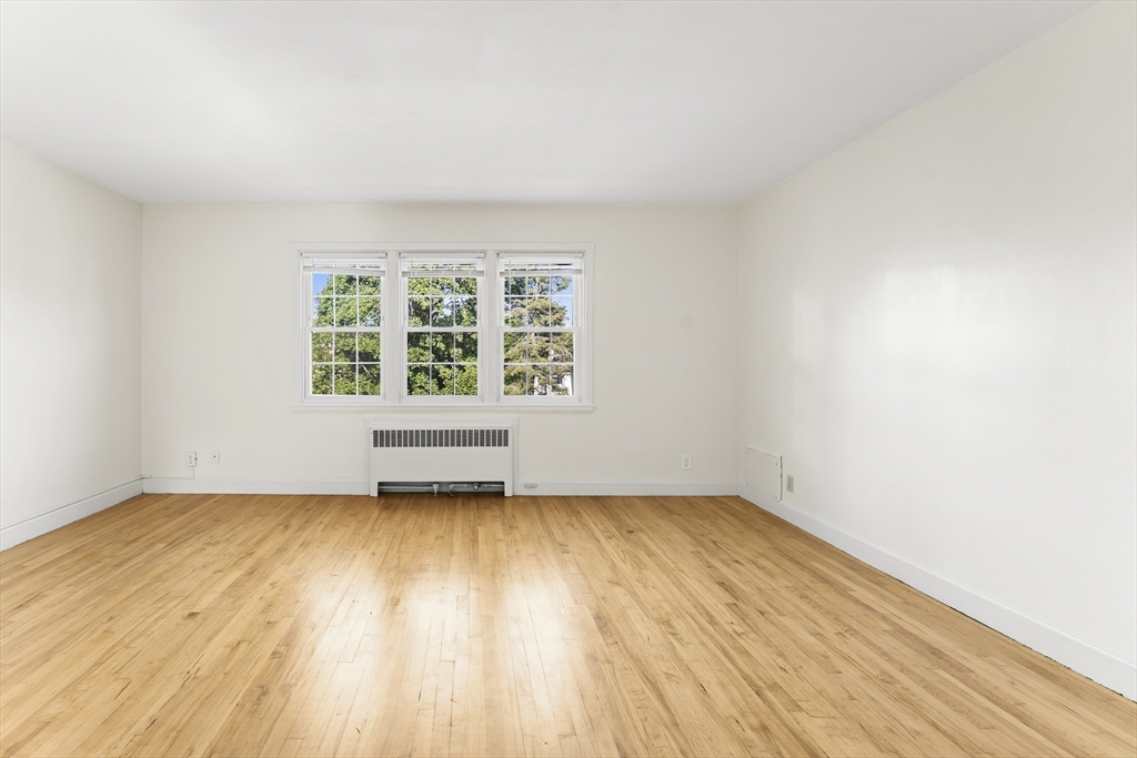 108 Maple St # 6