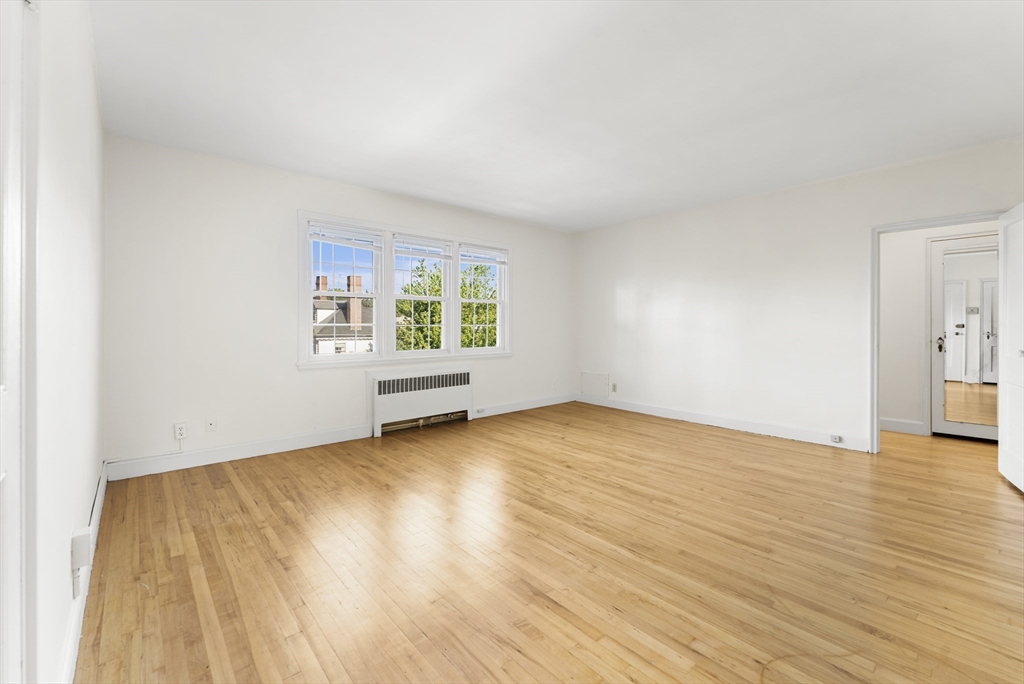 108 Maple St # 6