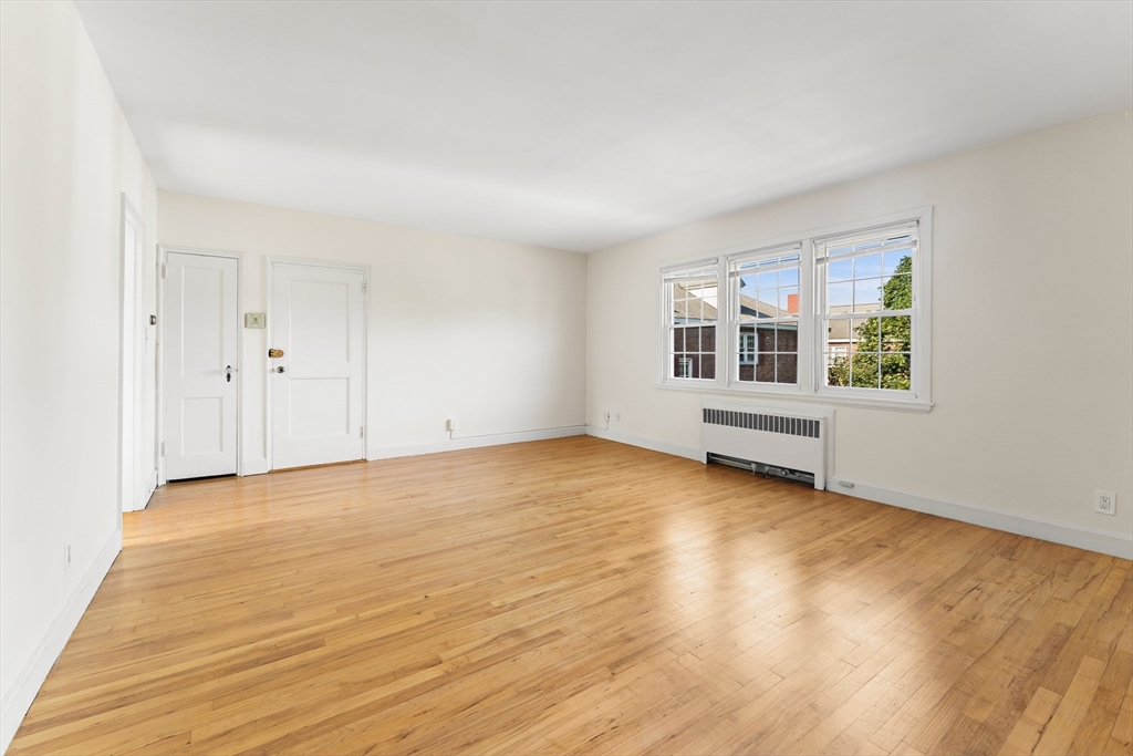 108 Maple St # 6