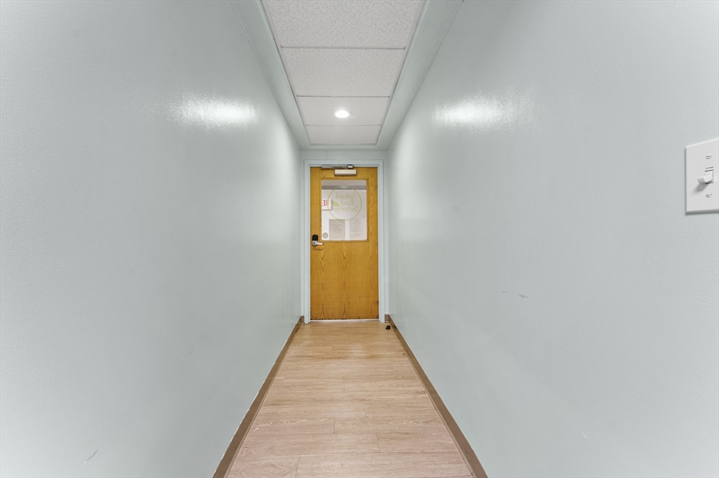 39 Pleasant St # 1A