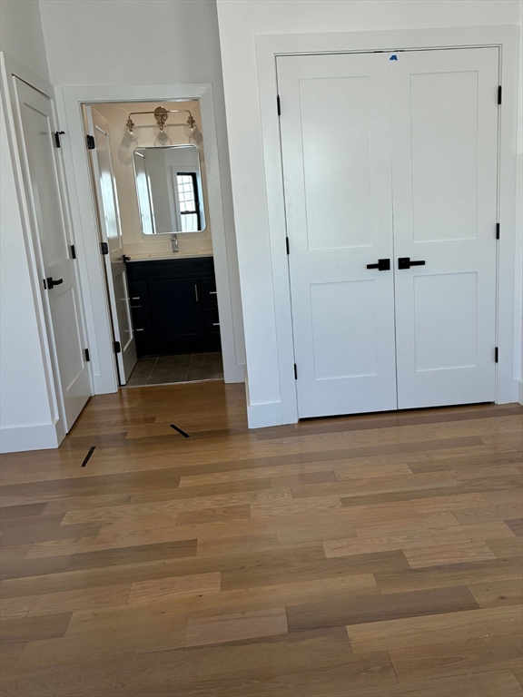 95-97 Addison St # 204