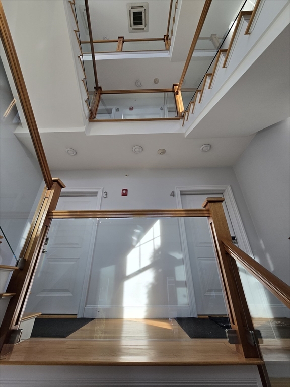 214-216 E Eagles St # 7