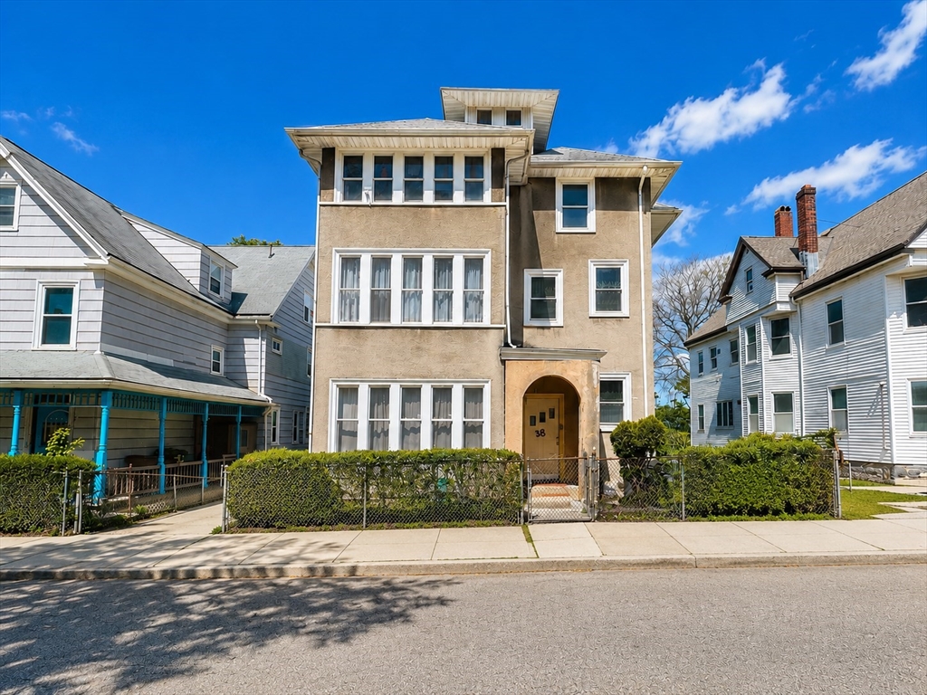 36 Wenham St