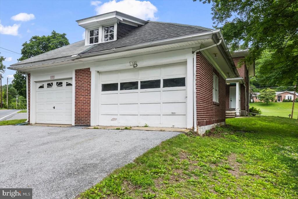 1803 FRIEDENSBURG ROAD